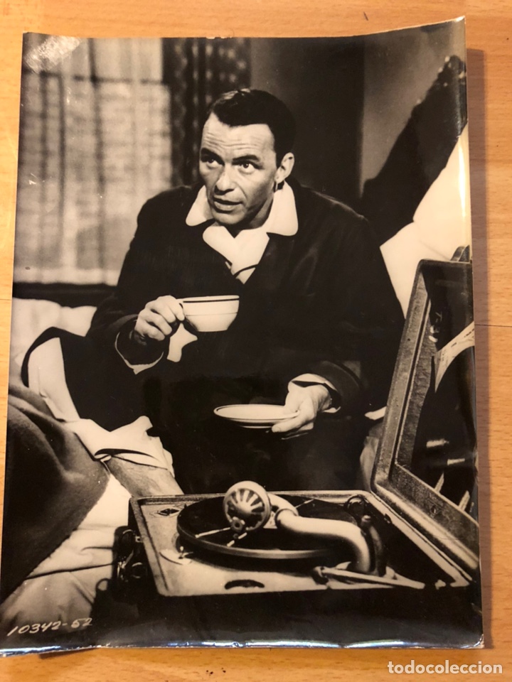 Cine: Foto original 24x18 cm la m&aacute;scara del dolor.frank Sinatra