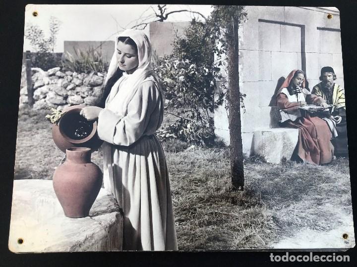 Cine: R130- ANTIGUO CARTEL EN CARTON DE FOTOGRAMA DE UNA PELICULA - RELIGIOSA - NO SE EL TITULO