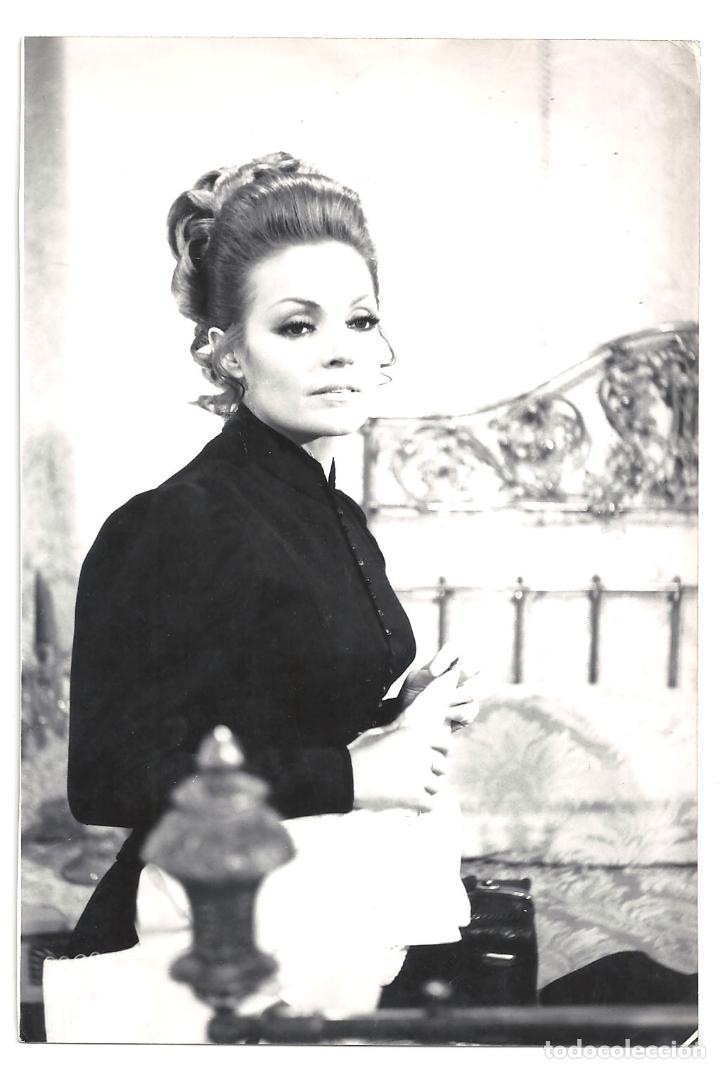Cine: F29217 CARMEN SEVILLA FOTO B/N ORIGINAL ESPA&Ntilde;OLA