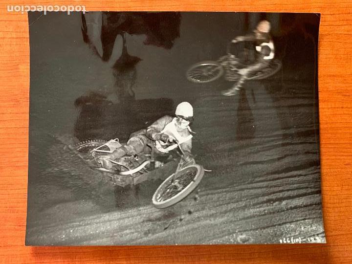 Cine: FOTOGRAFIA ORIGINAL DE LA SECUENCIA DE ONCE A JOLLY SWAGMAN.