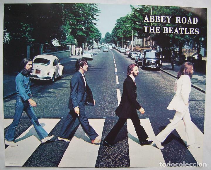 Cine: THE BEATLES. MINI-POSTER 40 X 50 cms.