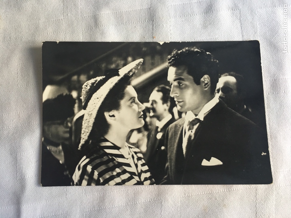 Cine: JORGE MISTRAL Y SARA MONTIEL. ACTORES.