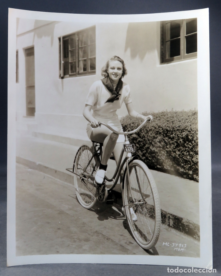 Kino: Foto original prensa Jean Howard en bicicleta California 1934 26 cm x 20 cm