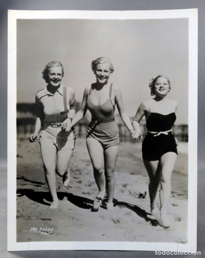 Cine: Foto original prensa Hollywood Ruth Channing Muriel Evans Mary Carliste ba&ntilde;ador playa a&ntilde;os 30