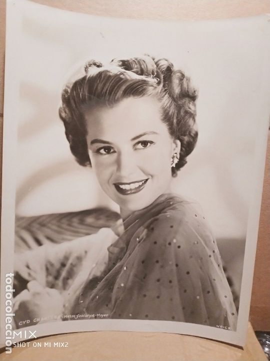 Cin&eacute;ma: CYD CHARISEE FOTO ORIGINAL A&Ntilde;OS 50 USA