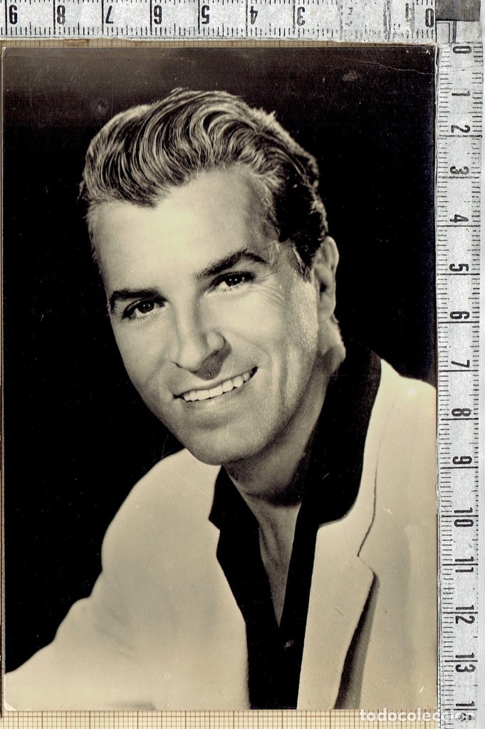 Kino: FOTO POSTAL FERNANDO LAMAS 1957.