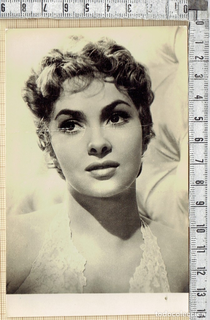 Kino: FOTO POSTAL GINA LOLLOBRIGIDA - 1958.