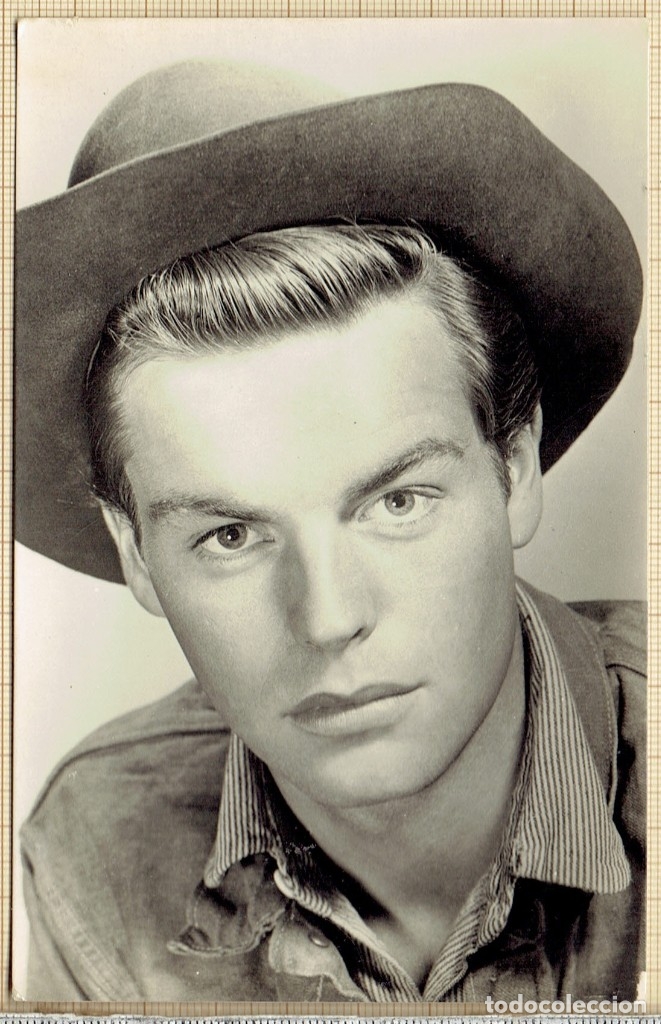 Cinema: FOTO POSTAL ROBERT WAGNER - 1957.