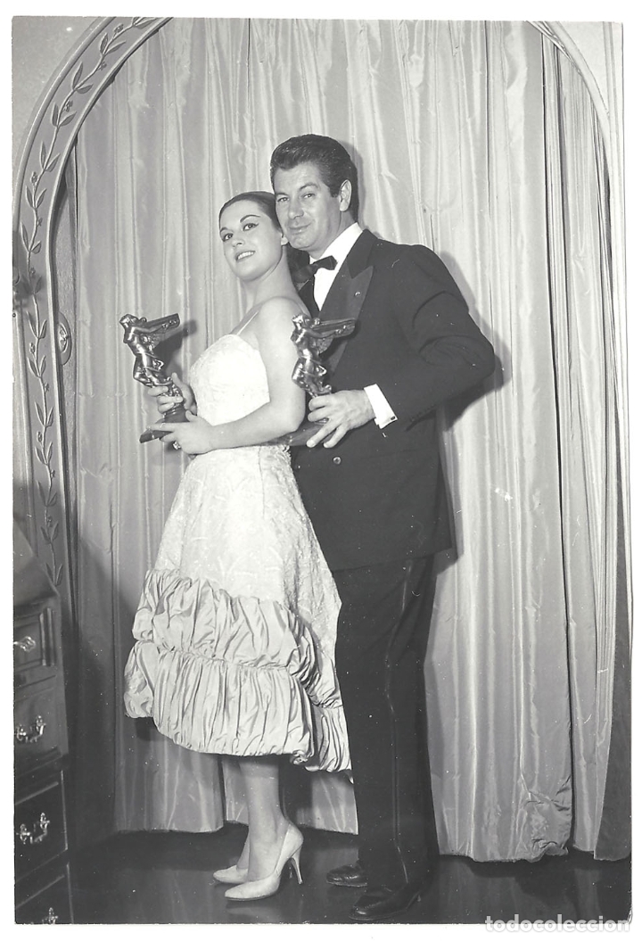 Cine: F30641 EMMA PENELLA JOSE SUAREZ FOTO B/N ORIGINAL ESPA&Ntilde;OLA PRENSA FOTOGRAFO CARLOS