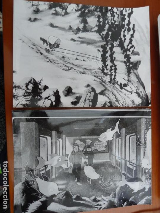 Kino: tintin y el lago de los tiburones 2 fotos originales estreno