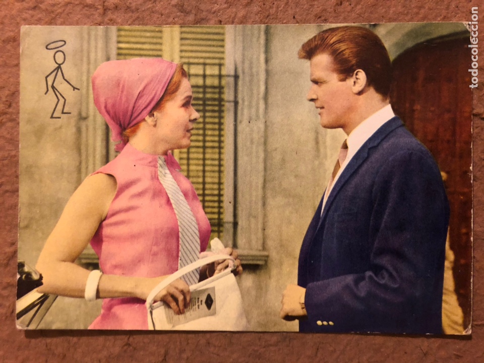 Cine: ROGER MOORE Y SARAH BRACKETT (EL SANTO). POSTAL SIN CIRCULAR OSCARCOLOR N&deg; 450.