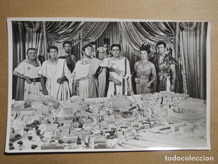 Cine: Foto de la pelicula QUO VADIS con ROBERT TAYLOR, PETER USTINOV, DEBORAH KERR