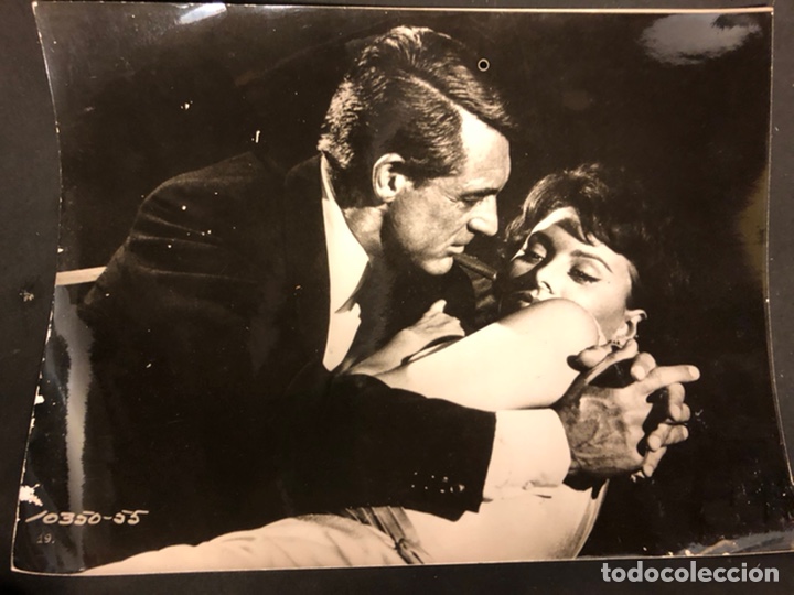 Cine: Foto original de cary Grant y Sophia Loren.Cintia 24 x 18 cm