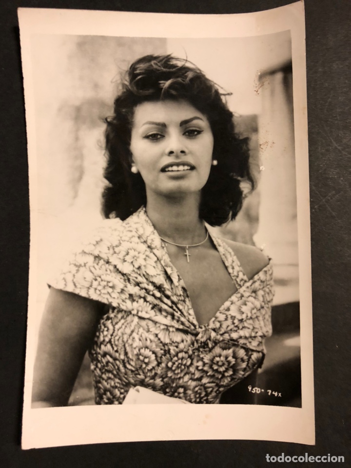 Cine: sofia loren.la sirena y el delfin 18 x 12 cm