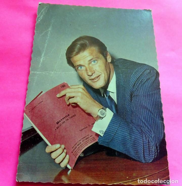 Cine: POSTAL - CINE - 934 ROGER MOORE LE SANT