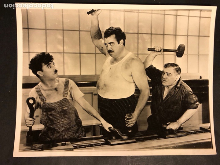 Cine: Foto original de Charles Charlie Chaplin.tiempos modernos 24,5 x 18,5 cm