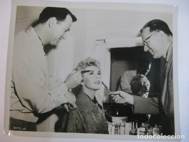 Cine: doris day - foto b/n original  foto rodaje maquillaje stan smith keester sweeney love me or leave me