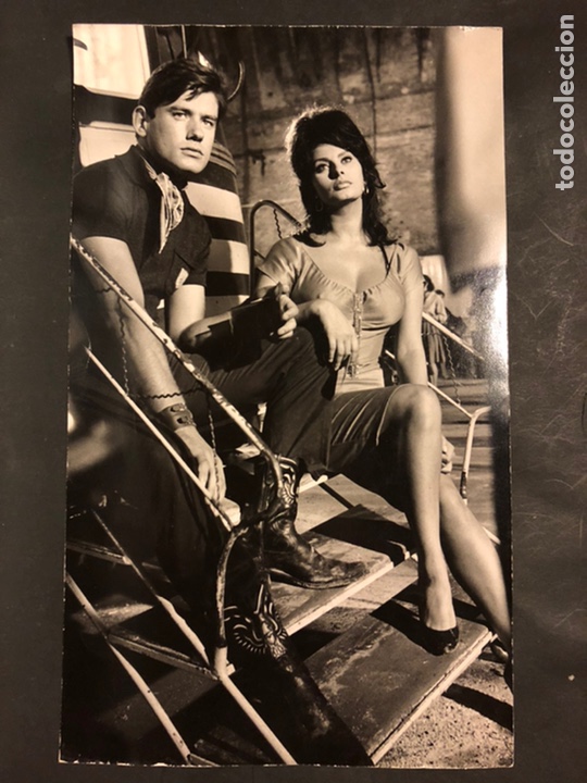 Cine: Foto original de Sofia Sophia Loren y Luigi Giuliani 29 x 18 cm