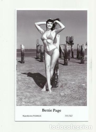 Cine: BETTIE PAGE - Film star Pin Up PHOTO POSTCARD- Publisher Swiftsure year 2000