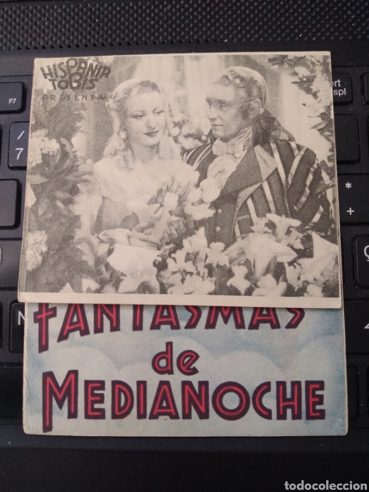 Kino: FANTASMAS DE MEDIA NOCHE PROGRAMA DE MANO DOBLE