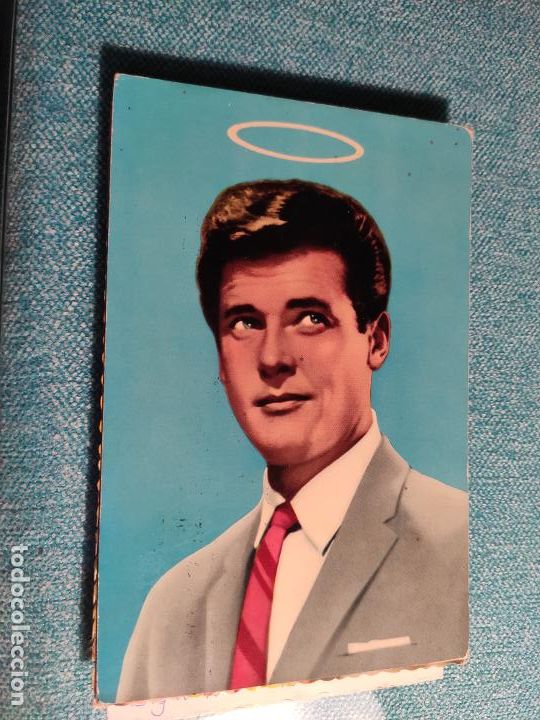 Cine: ROGER MOORE. N&ordm; 272. BERMEJO. ESCRITA Y CIRCULADA