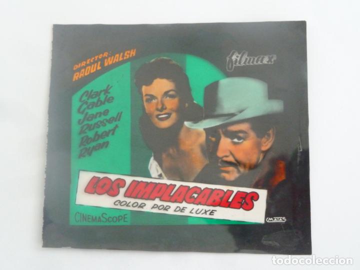 Cine: los implacables gary cooper jane russell diapositiva de plastico en color original antigua