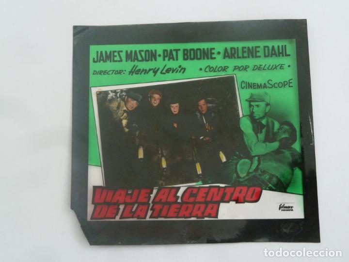 Cine: viaje al centro de la tierra james mason diapositiva de plastico en color original antigua