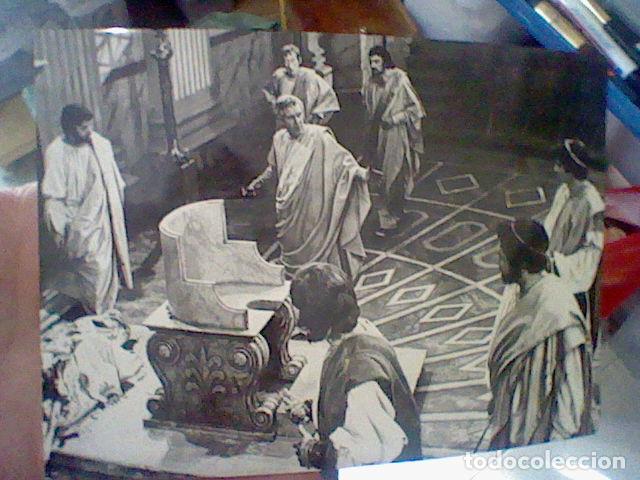 Cine: EL ASESINATO DE JULIO CESAR PELICULA CHARLTON HESTON FOTOGRAFIA 17 X 12 CMS APROX 1970 ****