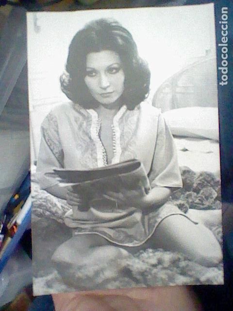 Cine: UNA CHICA CASI DECENTE PELICULA ROCIO JURADO GOMEZ BUR FOTOGRAFIA 18 X 11,8 CMS APROX 1971*