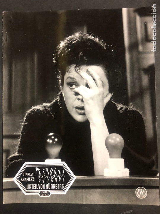 Cine: Foto original de Judy Garland.los juicios de Nuremberg 28 x 22 cm