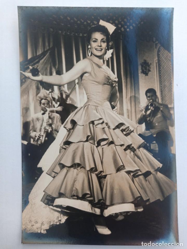 Cine: TARJETA POSTAL. CARMEN SEVILLA. 6672. PAN, AMOR Y... ANDALUCIA, ARCHIVO BERMEJO