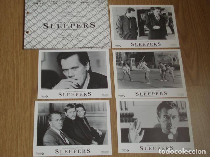 Cine: GUIA DE LUJO Y 5 FOTOS PROMOCIONAL ORIGINAL DE PELICULA &rdquo;SLEEPERS. ROBERT DE NIRO. BRAD PITT, DUSTIN