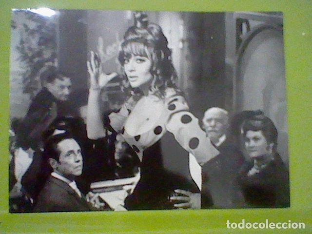 Cine: ESA MUJER CINE FOTOGRAFIA PELICULA 16,5 X 12 CMS APROX SARA MONTIEL ESCENA