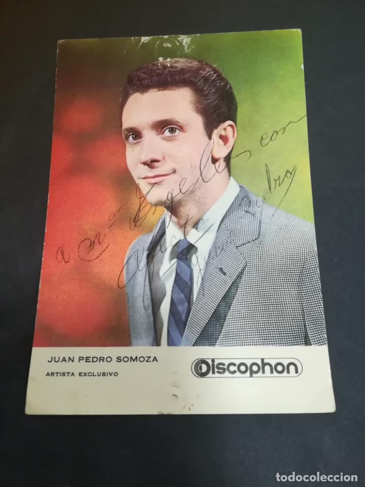 Kino: TARJETA DE PRESENTACI&Oacute;N. IMAGEN DE JUAN PEDRO SOMOZA. 15 X 10CM. FIRMA Y DEDICATORIA