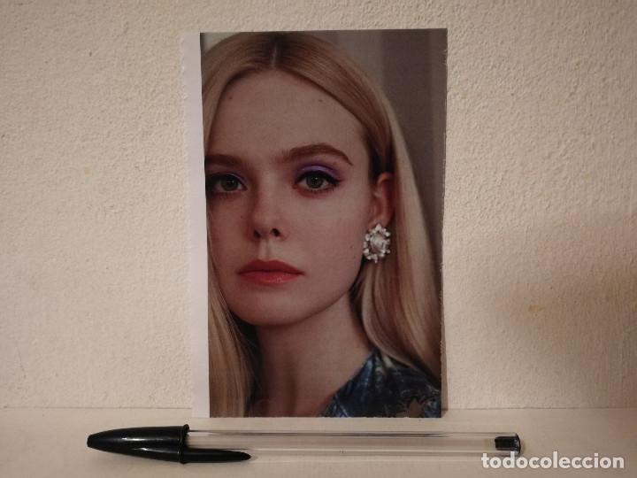 Kino: TARJETA ACARTONADA -10*15- Elle Fanning