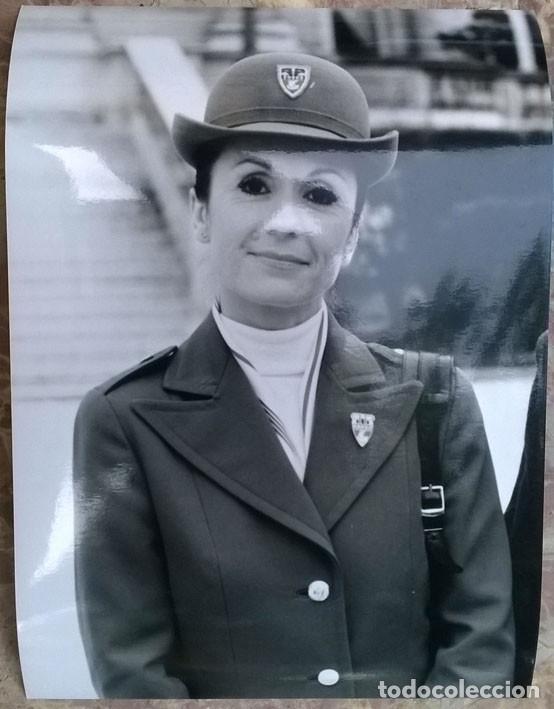 Cine: foto de Abdruck Honorarfrei: Die M&auml;dels vom 9 Bezirk (Marie Pervenche) Daniele Evenou (18 x 13 cm)