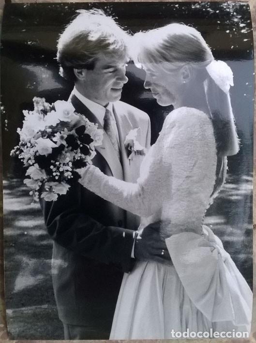 Kino: 2 fotos de Abdruck Honorarfrei: Traumhochzeit. Linda de Mol (18 x 13 cm)