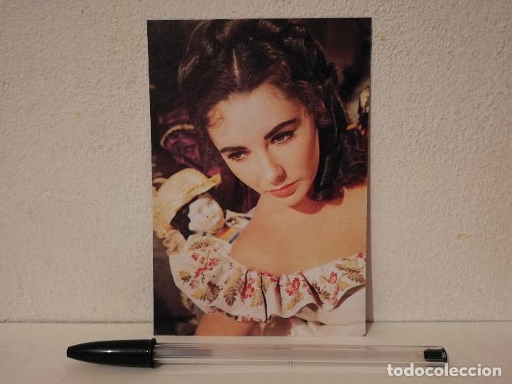 Cine: TARJETA PAPEL GRUESO -10*15- VESTIDO - ELIZABETH TAYLOR