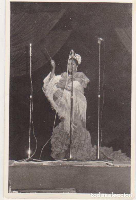 Kino: Lola Flores. Fotograf&iacute;a (14x9) L. Flores 6-11-76