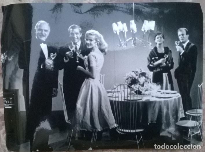 Cine: foto de Abdruck Honorarfrei: Rendez vous unterm Nierentisch 13x18 cm