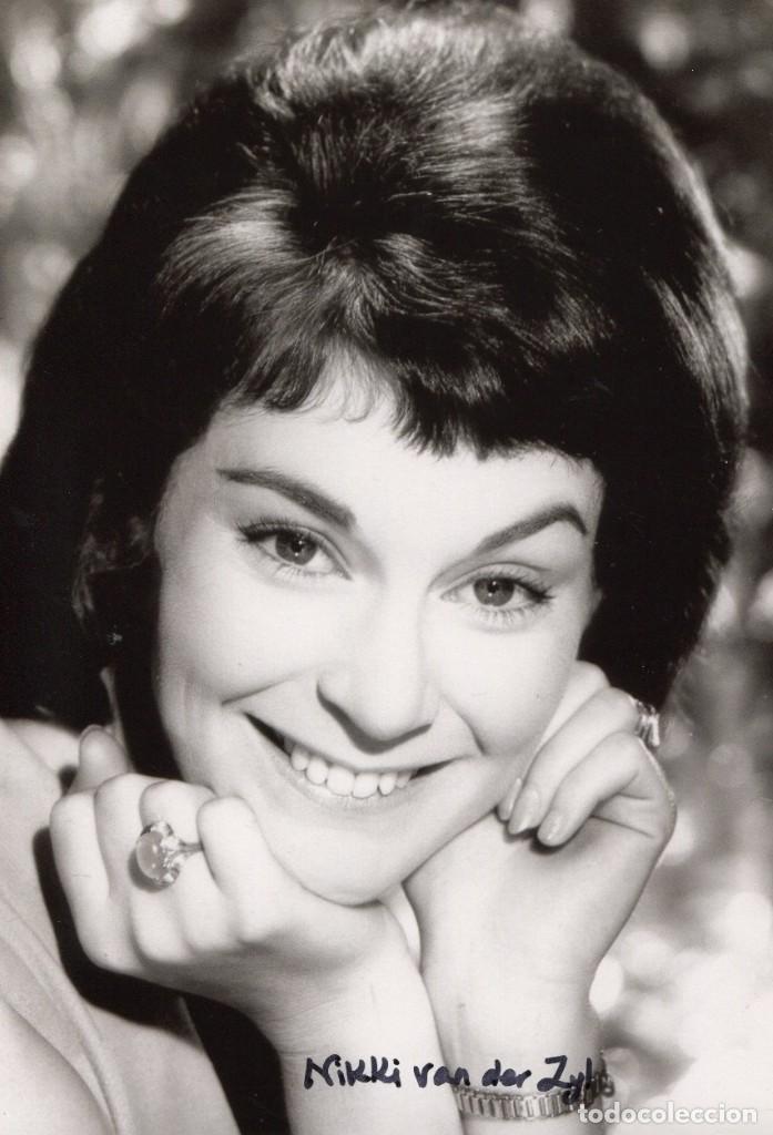 Cine: FOTO NIKKI VAN DER ZYL #1 - Nikki van der Zyl&rsquo;s contribution to the early James Bond movies is legen