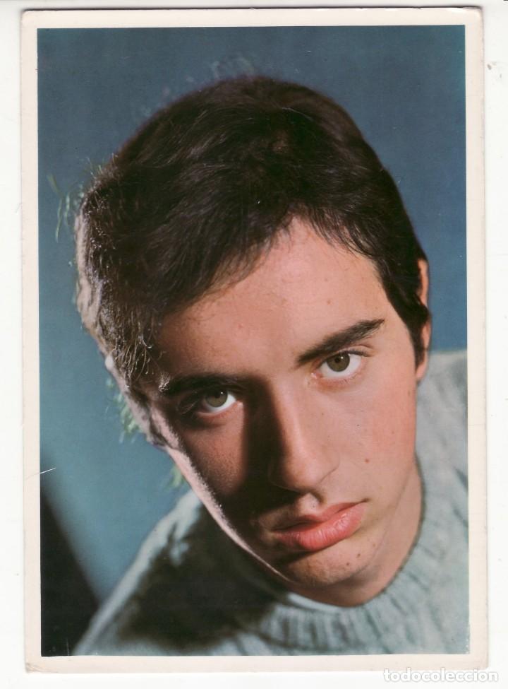 Cinema: TARJETA POSTAL ARTISTAS DE CINE LUIS LLACH POSTALES. RECUADRO BLANCO N&ordm; 561