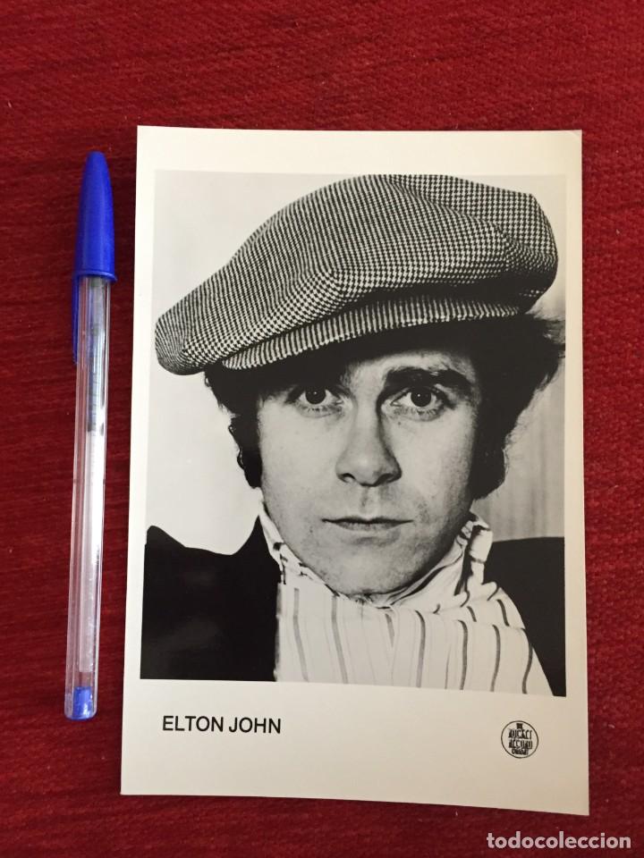 Cin&eacute;ma: R10026 FOTO FOTOGRAFIA ORIGINAL DE PRENSA CANTANTE ELTON JOHN