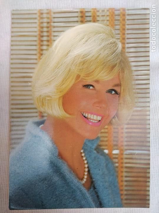 Cine: POSTAL A&Ntilde;OS 70/DORIS DAY/NUEVA!!!!!.