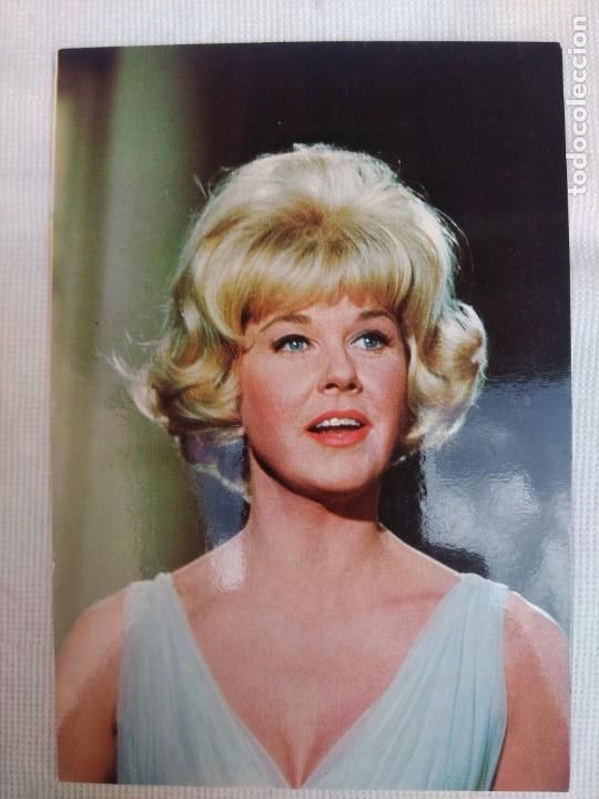 Cine: POSTAL A&Ntilde;OS 70/DORIS DAY/NUEVA!!!!!.