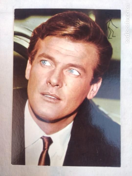 Cine: POSTAL A&Ntilde;OS 70/EL SANTO-ROGER MOORE/NUEVA!!!!!.