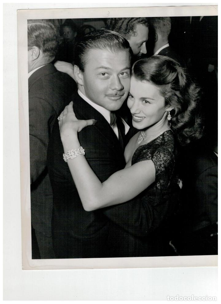 Cine: FOTOGRAFIA ORIGINAL DE THURMAN BEY Y LINDA CHRISTIANS -