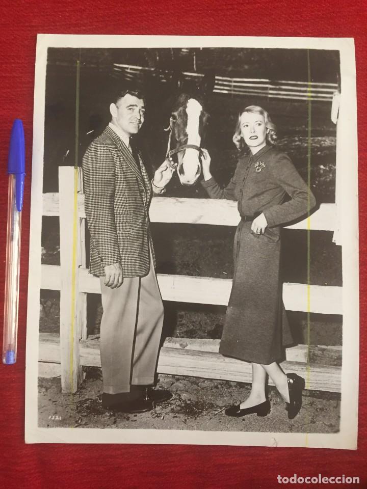 Cine: F9749 FOTO FOTOGRAFIA ORIGINAL DE PRENSA CINE CLARK GABLE SYLVIA STANLEY