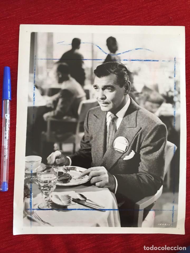 Cine: F10068 FOTO FOTOGRAFIA ORIGINAL DE PRENSA CINE CLARK GABLE