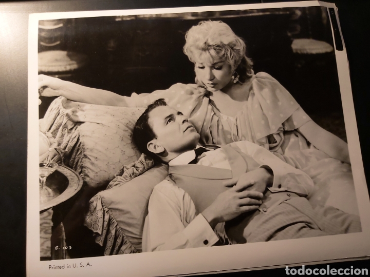 Cine: foto de Shirley MacLaine y frank sinatra